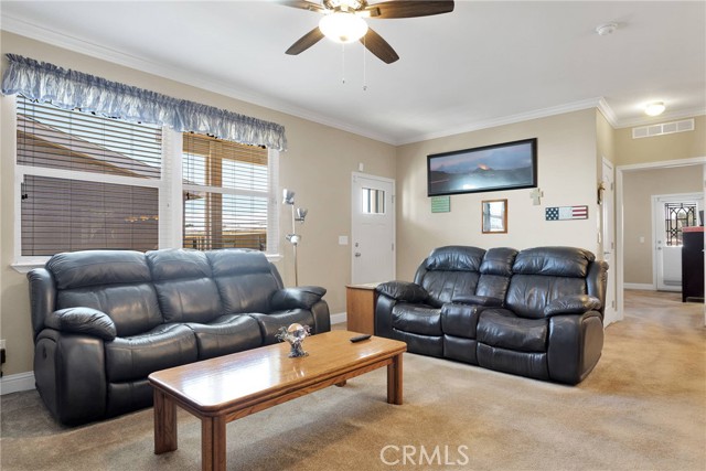 13393 Mariposa Road, Victorville CA: https://media.crmls.org/medias/dea3c675-2a58-4b9d-ad0c-46e2bee0d363.jpg