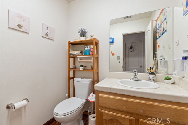 Detail Gallery Image 26 of 33 For 180 Cheney Ln, Coalinga,  CA 93210 - 3 Beds | 2/1 Baths