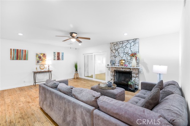 Detail Gallery Image 11 of 23 For 20471 Flintgate Dr, Walnut,  CA 91789 - 3 Beds | 2 Baths