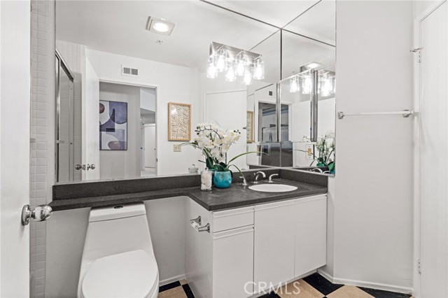 3561 Clarington Avenue, Los Angeles CA: https://media.crmls.org/medias/dea4fd17-1759-401c-a96f-8a3d64ee50a7.jpg