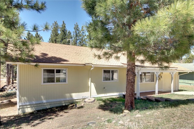 Detail Gallery Image 1 of 26 For 47016 Skyview Dr, Big Bear City,  CA 92314 - 3 Beds | 2 Baths