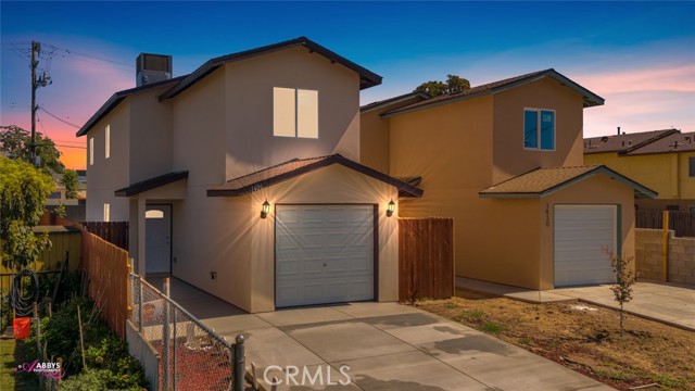 Detail Gallery Image 1 of 1 For 1406 Monterey St, Bakersfield,  CA 93305 - 4 Beds | 2/1 Baths