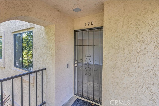 Detail Gallery Image 5 of 43 For 2554 Olive Dr #190,  Palmdale,  CA 93550 - 2 Beds | 2 Baths