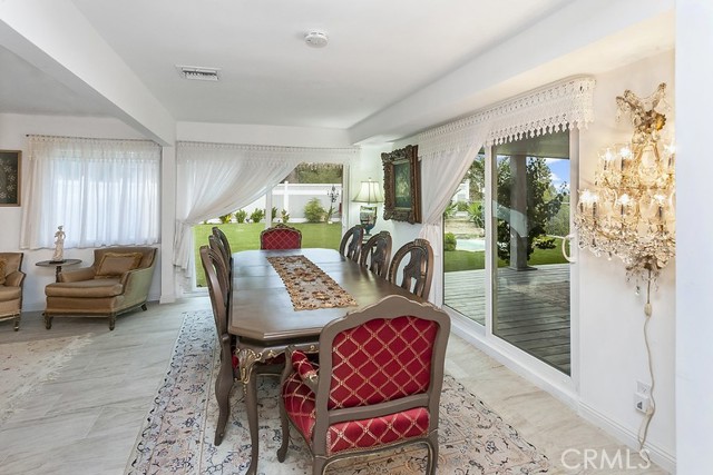8479 Moorcraft Avenue, West Hills CA: https://media.crmls.org/medias/dea65a32-50d2-4f7c-8fcc-397f0e7870f3.jpg