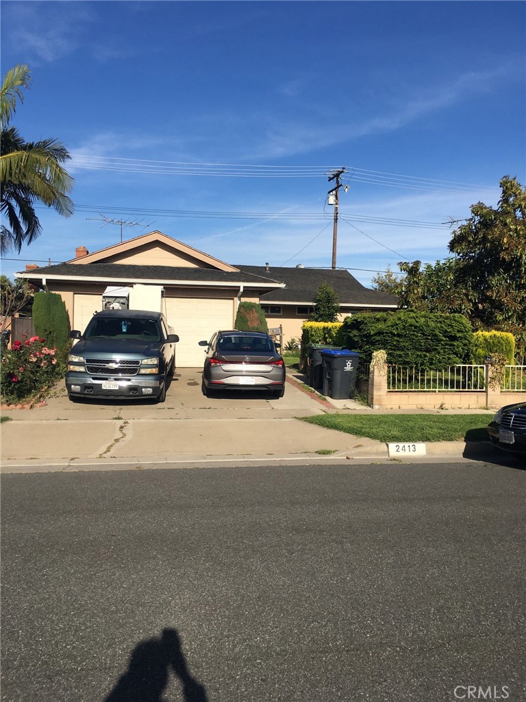 2413 S Poplar Street, Santa Ana, CA 92704
