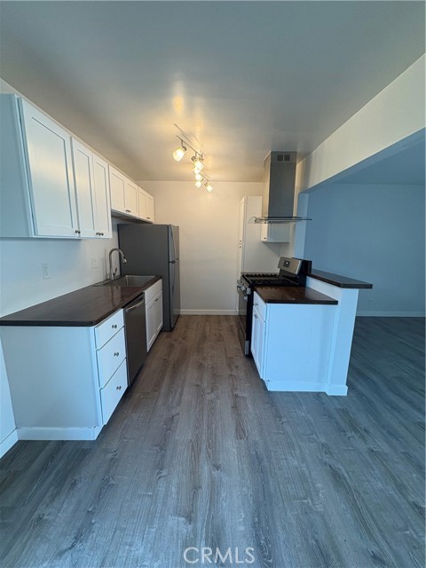 24311 Santa Clara Ave, Dana Point CA: https://media.crmls.org/medias/dea79141-2919-4fb7-9dc4-154e280b4a28.jpg