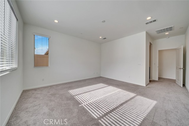 Detail Gallery Image 6 of 11 For 29613 Tulipwood Street, Menifee,  CA 92584 - 4 Beds | 3 Baths