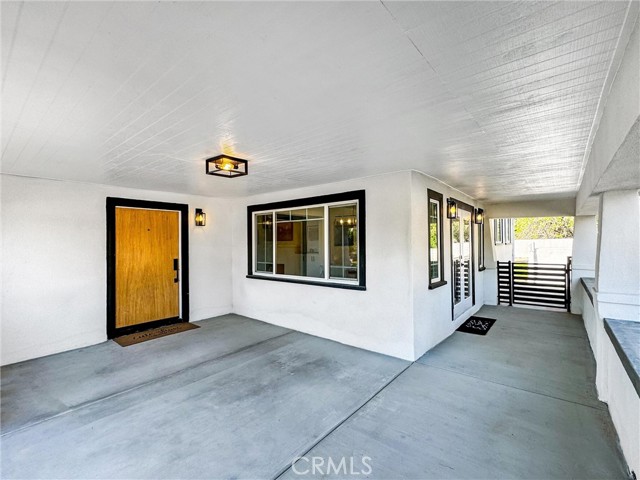 Detail Gallery Image 6 of 57 For 1785 Monte Vista St, Pasadena,  CA 91106 - 4 Beds | 2/1 Baths