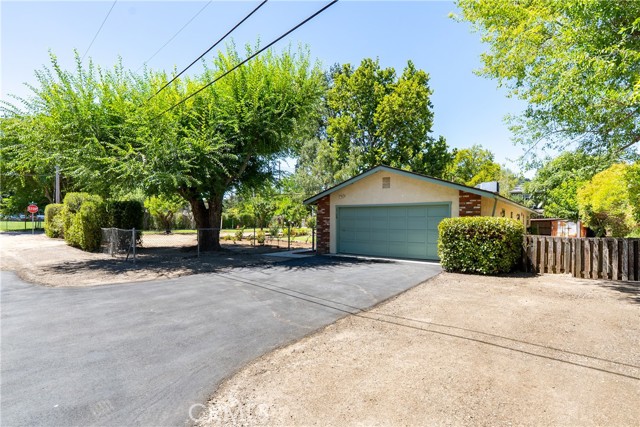 Detail Gallery Image 3 of 56 For 8960 Azucena Ave, Atascadero,  CA 93422 - 3 Beds | 2 Baths