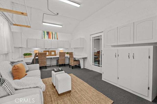Detail Gallery Image 29 of 37 For 8212 Reading Ave, Los Angeles,  CA 90045 - 3 Beds | 1/1 Baths
