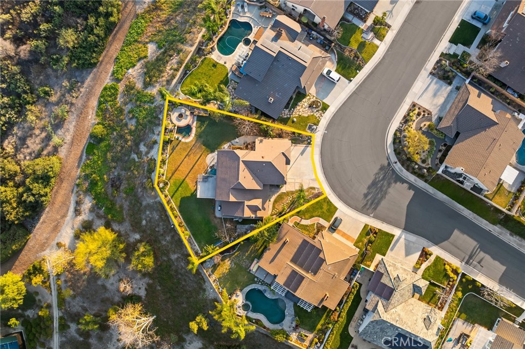 Deab8275 E002 4b7d A513 2b215a779198