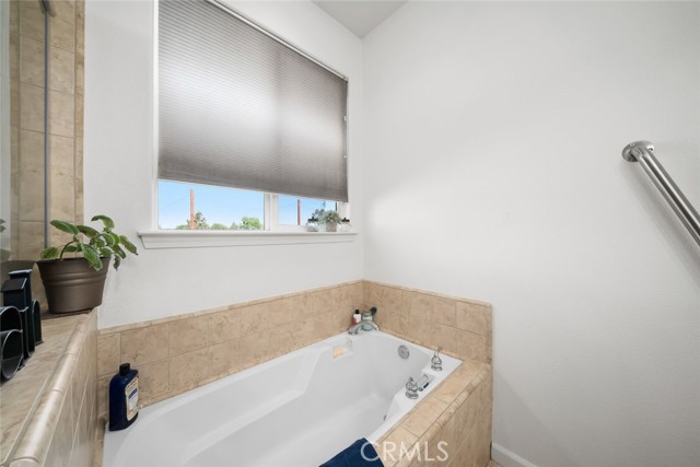 Detail Gallery Image 18 of 33 For 4575 Whispering Oak Way, Paso Robles,  CA 93446 - 4 Beds | 2 Baths