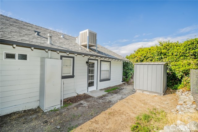 Detail Gallery Image 5 of 52 For 1340 Turquoise Ave, Mentone,  CA 92359 - – Beds | – Baths
