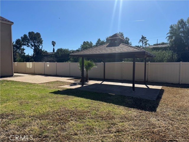 Detail Gallery Image 13 of 53 For 12265 N Lima, Sylmar,  CA 91342 - 4 Beds | 3 Baths