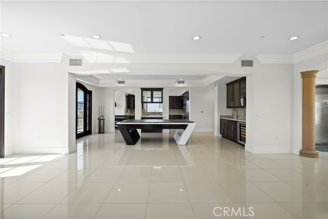 462 S Maple Drive, Beverly Hills CA: https://media.crmls.org/medias/deac89a6-21f9-4a09-af73-a7d799f9e057.jpg