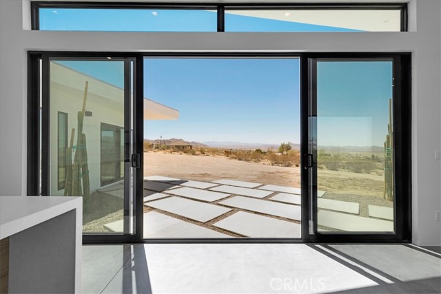 7192 Mount Shasta Avenue, Joshua Tree CA: https://media.crmls.org/medias/deaca69d-a462-4ca4-a843-16f7872929fa.jpg