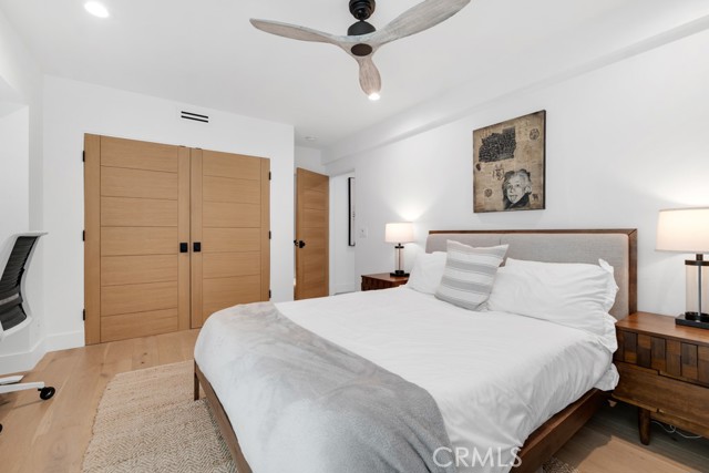 Detail Gallery Image 27 of 36 For 129 Moonstone St, Manhattan Beach,  CA 90266 - 3 Beds | 4 Baths