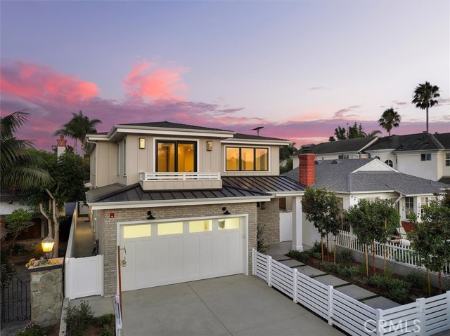 2904 Palm Avenue, Manhattan Beach CA: https://media.crmls.org/medias/deae782d-aa08-41c0-b1f9-17c14243b35e.jpg