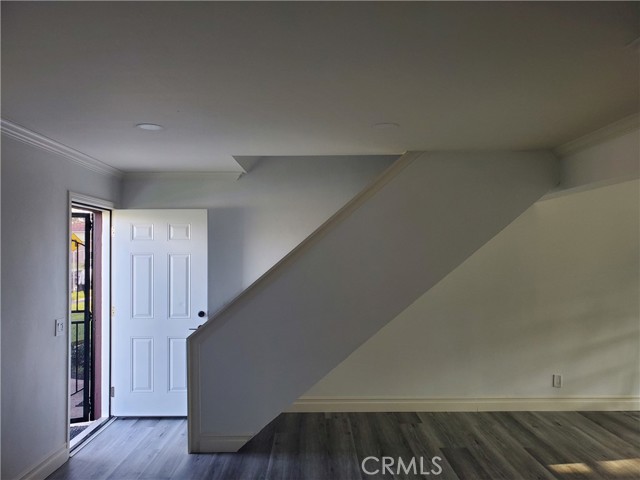 Detail Gallery Image 5 of 20 For 10654 White Oak, Riverside,  CA 92505 - 2 Beds | 1/1 Baths