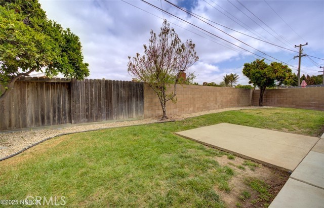 Detail Gallery Image 17 of 20 For 913 Armstrong Ave, Santa Maria,  CA 93454 - 4 Beds | 3 Baths