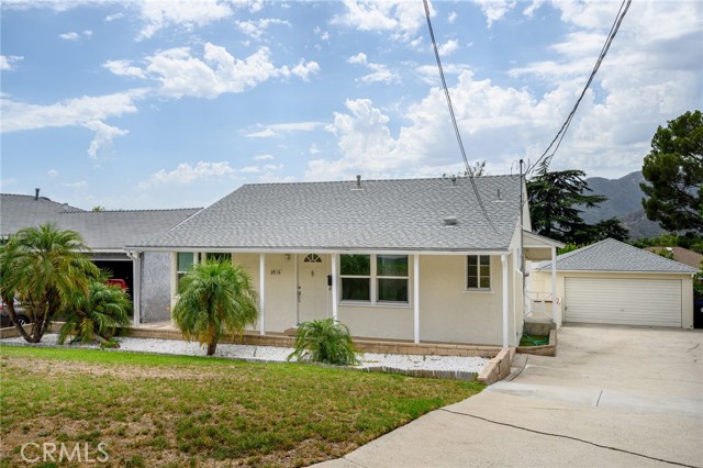 Detail Gallery Image 2 of 25 For 2816 El Caminito, La Crescenta,  CA 91214 - 2 Beds | 1 Baths