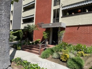 Detail Gallery Image 2 of 16 For 125 W Mountain St #112,  Glendale,  CA 91202 - 1 Beds | 1 Baths