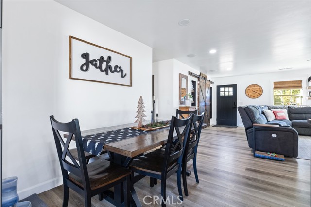 Detail Gallery Image 15 of 54 For 4680 Whispering Oak, Paso Robles,  CA 93446 - 4 Beds | 3 Baths