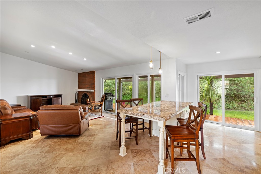 MLS #OC25257462 image #5