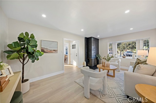 Detail Gallery Image 5 of 19 For 2000 Story, La Habra,  CA 90631 - 3 Beds | 2 Baths