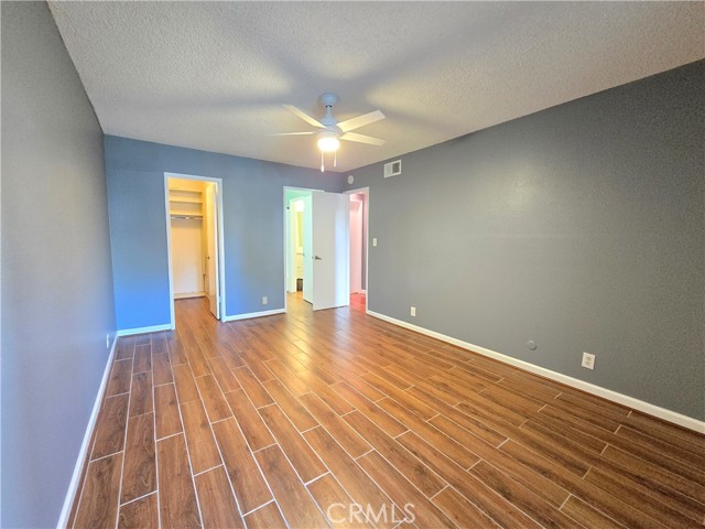 Detail Gallery Image 12 of 31 For 18645 Hatteras St #161,  Tarzana,  CA 91356 - 2 Beds | 1/1 Baths