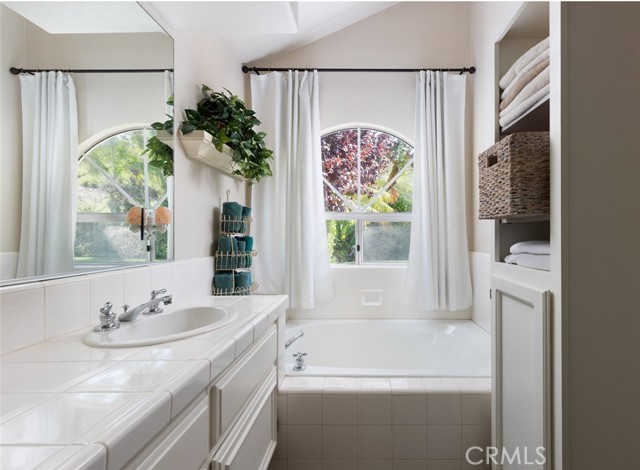 Detail Gallery Image 16 of 23 For 55 via Zaragoza, San Clemente,  CA 92672 - 3 Beds | 2 Baths