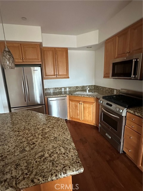 21345 Hawthorne Boulevard, Torrance CA: https://media.crmls.org/medias/deb32170-3098-4f8a-bd83-e7fc0b77fdf7.jpg