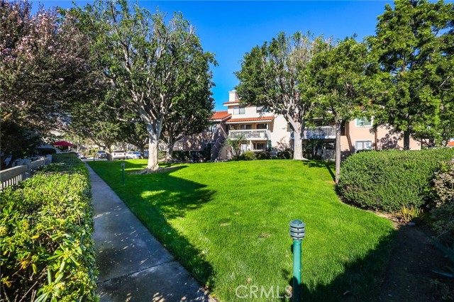 Detail Gallery Image 30 of 32 For 19132 Shoreline #2,  Huntington Beach,  CA 92648 - 1 Beds | 1 Baths