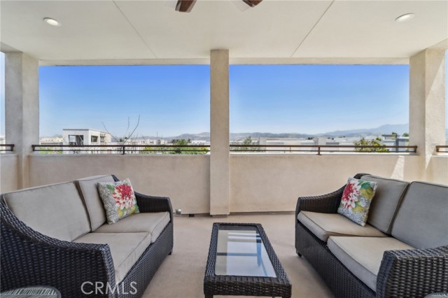 Detail Gallery Image 31 of 44 For 132 Interval, Irvine,  CA 92618 - 3 Beds | 2/2 Baths