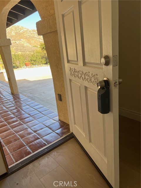 2005 Mt Vernon Avenue, Riverside CA: https://media.crmls.org/medias/deb4cda0-ae4a-4306-b77e-d0ccdaa9e10c.jpg