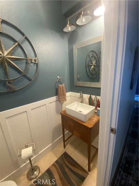 Detail Gallery Image 13 of 43 For 18700 Oak Grove Rd, Hidden Valley Lake,  CA 95467 - 3 Beds | 2 Baths