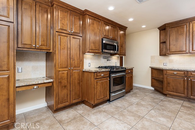 Detail Gallery Image 11 of 40 For 116 N Canyon, Monrovia,  CA 91016 - – Beds | – Baths