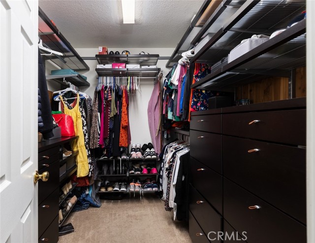 262 S La Linda Drive, Orange CA: https://media.crmls.org/medias/deb57c6c-9422-4f07-9d03-7209a265e72c.jpg