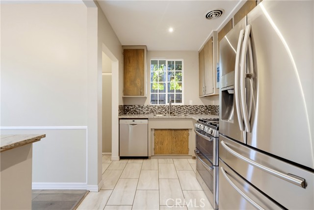 17811 Ludlow Street photo 12