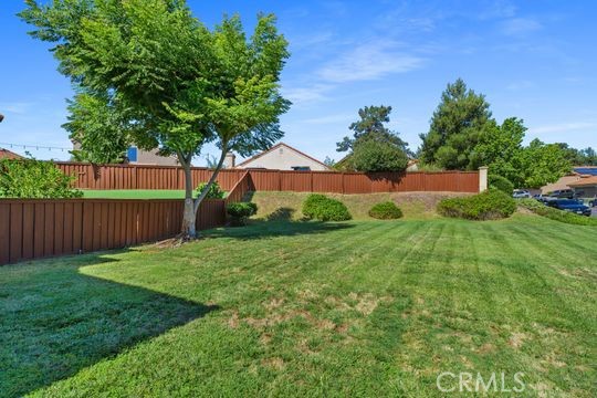 43025 Corte Salamanca, Temecula CA: https://media.crmls.org/medias/deb63c6e-a750-4729-bca2-de48cf467167.jpg