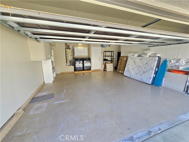 2524 Elden Avenue, Costa Mesa CA: https://media.crmls.org/medias/deb89894-3594-405a-8f53-370049f1ff82.jpg