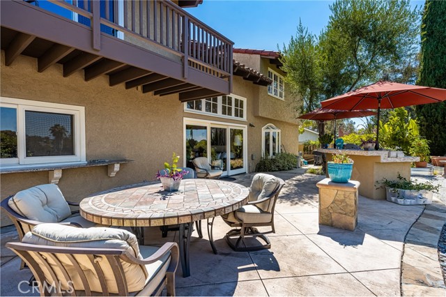 26811 Via Matador, Mission Viejo CA: https://media.crmls.org/medias/deb8b4ca-b804-4aba-a4a4-c930baa2a953.jpg