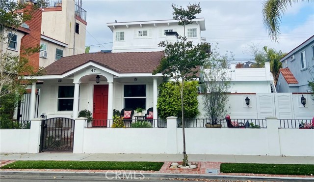 47 Park Avenue, Long Beach, California 90803, 3 Bedrooms Bedrooms, ,3 BathroomsBathrooms,Single Family Residence,For Sale,Park,PW24094592