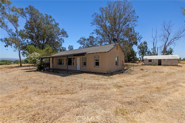 857 Nelson Avenue, Oroville CA: https://media.crmls.org/medias/deba1196-eb2d-45b6-93c7-e61277784e5c.jpg