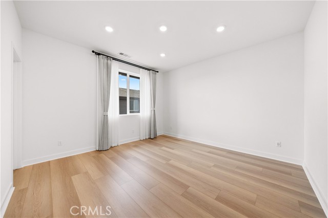 Detail Gallery Image 32 of 74 For 312 Tank, Irvine,  CA 92618 - 3 Beds | 3/1 Baths