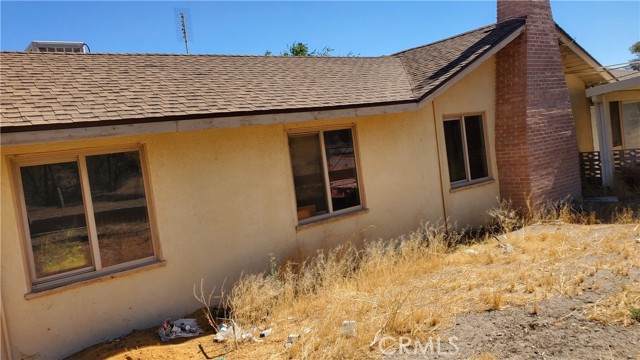 32676 Foothill Road, Lucerne Valley CA: https://media.crmls.org/medias/debb2e9a-9c89-49c4-bccd-d2bb118215c8.jpg