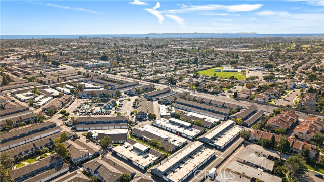Detail Gallery Image 25 of 26 For 2338 Bunker Hill, Costa Mesa,  CA 92626 - 3 Beds | 2 Baths