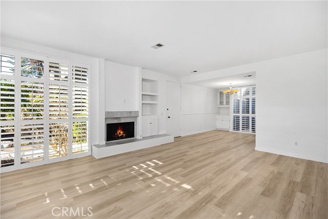 339 Cypress Drive, Laguna Beach CA: https://media.crmls.org/medias/debbc753-3823-4236-8032-a7c680e7e320.jpg