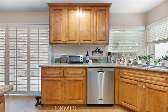 Detail Gallery Image 9 of 25 For 1418 Lemonwood Dr, Upland,  CA 91786 - 3 Beds | 2 Baths