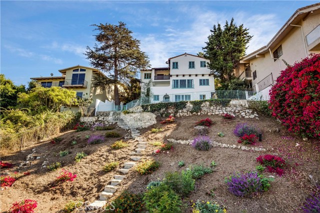 613 Via Del Monte, Palos Verdes Estates, California 90274, 6 Bedrooms Bedrooms, ,3 BathroomsBathrooms,Residential,Sold,Via Del Monte,PV17237653